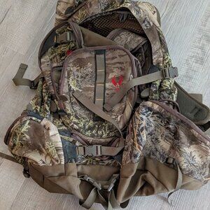 Badlands Superday Realtree Camo H2 Hunting Backpack